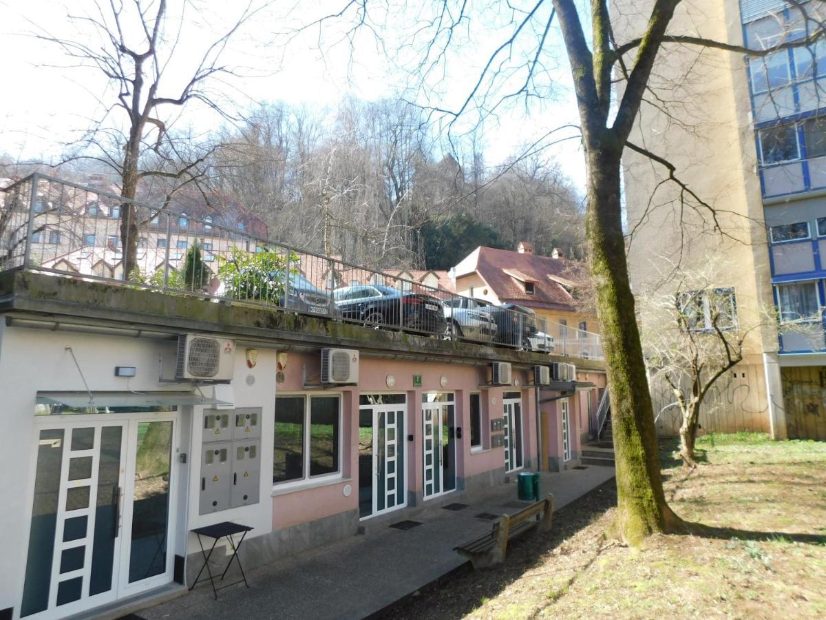 Ferienwohnung Modern Center Studio Under The Castle - Free Parking Laibach Exterior foto